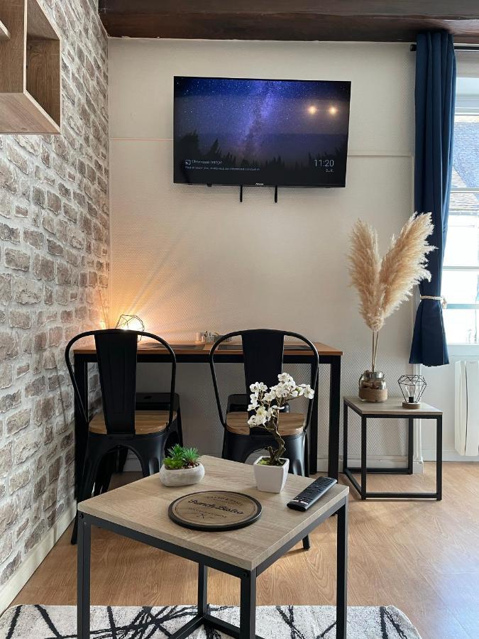Cosy Studio - 50M Du Loing - Hyper-Centre โมเรต์-ซูร์-ลวง ภายนอก รูปภาพ