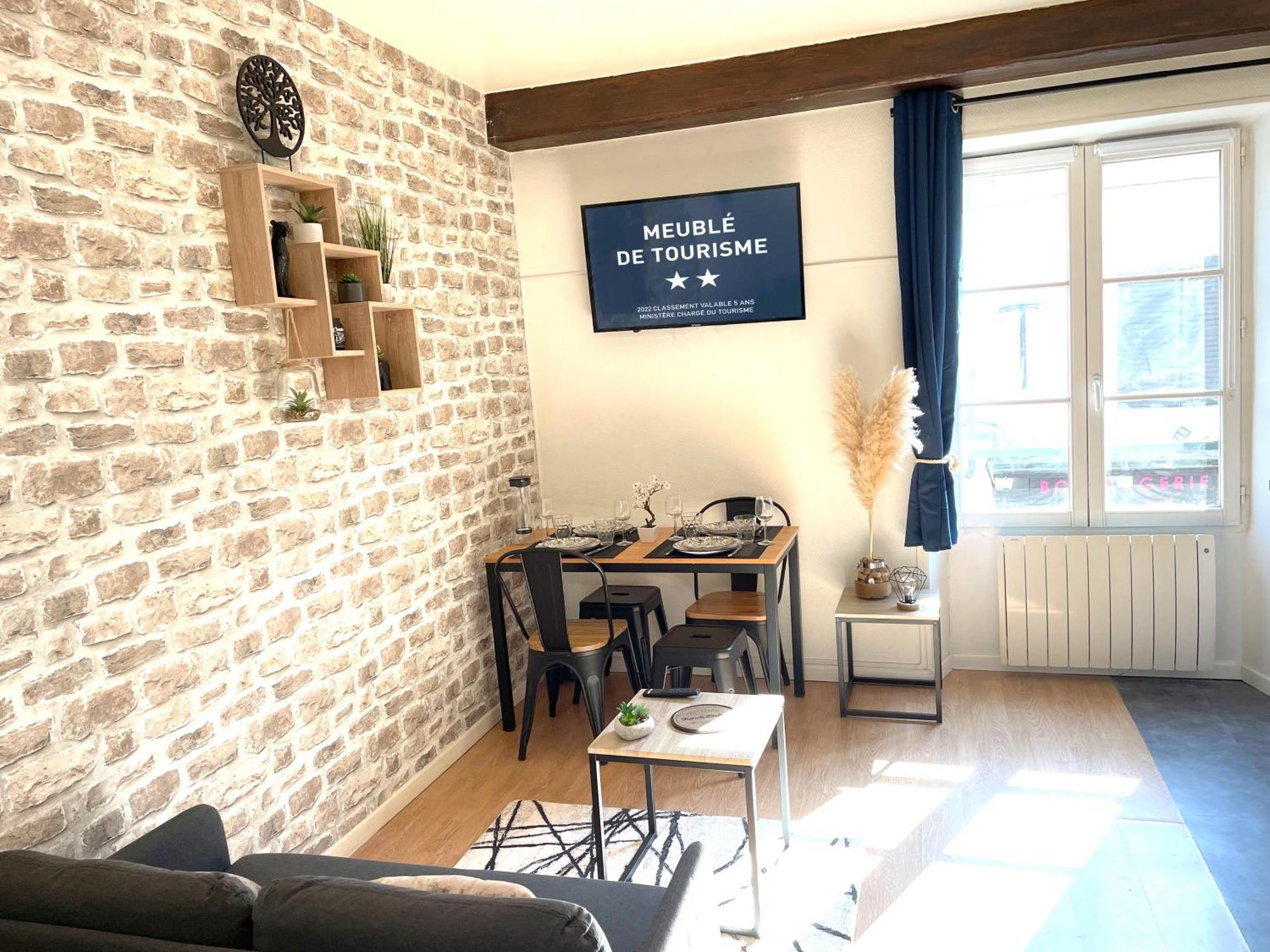 Cosy Studio - 50M Du Loing - Hyper-Centre โมเรต์-ซูร์-ลวง ภายนอก รูปภาพ